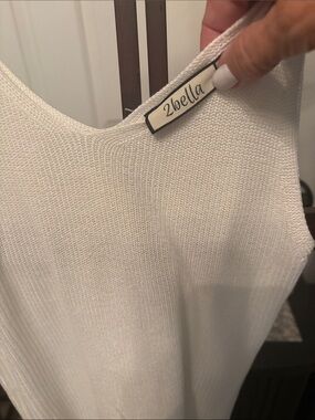 2b bella White Knit Tank